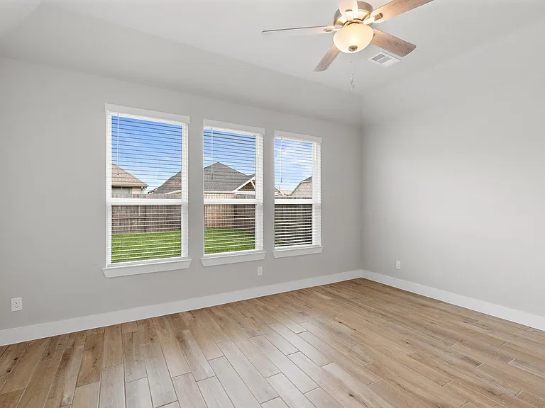 10719 River Walk Dr — Photo 13