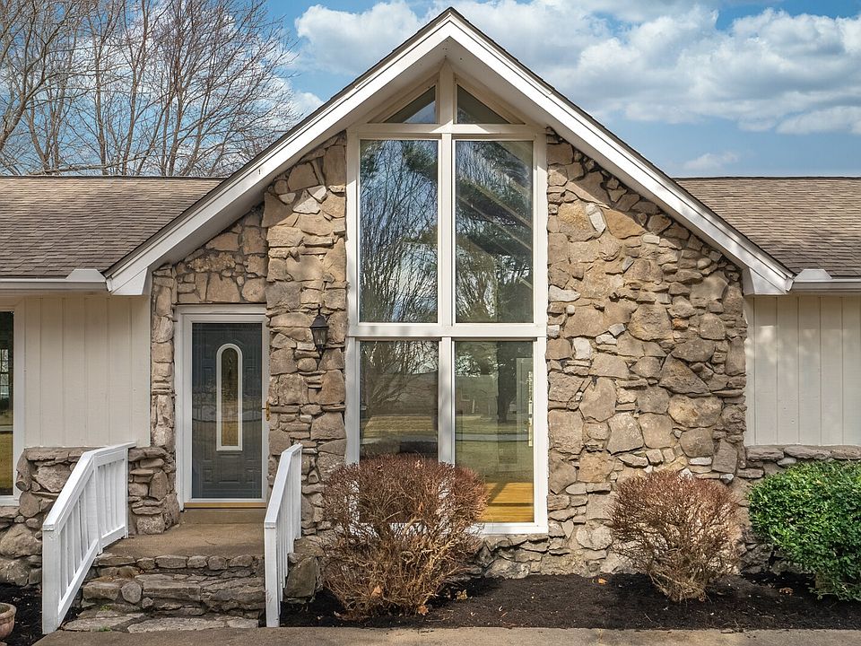 107 Briarwood Dr, Greenbrier, TN 37073 Zillow