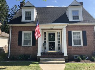 147 Greenacre Ave, Longmeadow, MA 01106