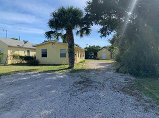 27 W 11th St APT 2, West Palm Beach, FL 33404