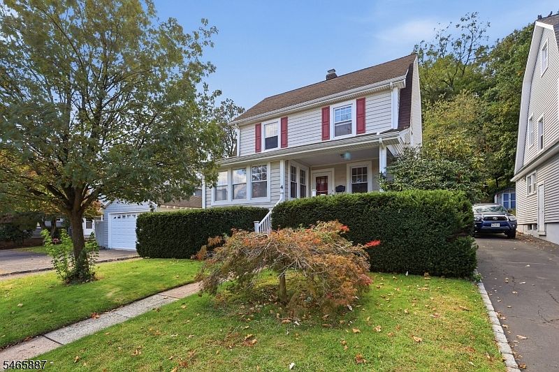 1st image of 4 Denman Pl