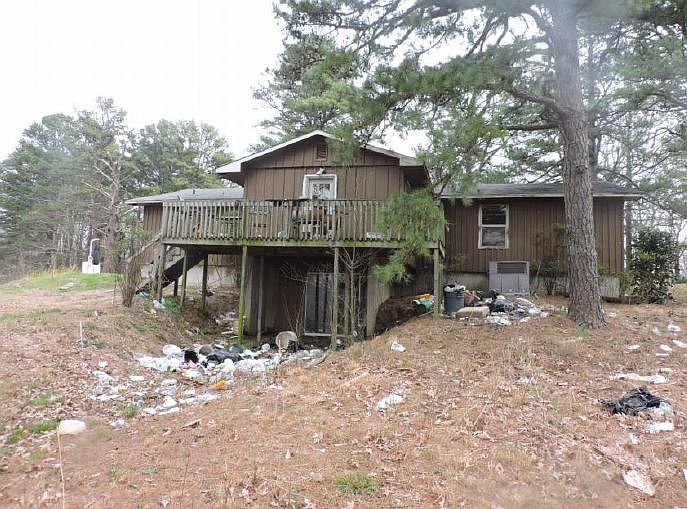 2nd image of 4961 Possum Hollow Rd