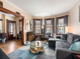 18 Kingsboro Park Floor 1, Jamaica Plain, MA 02130
