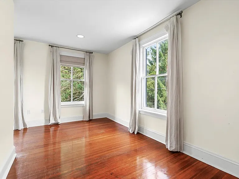 332 Riversville Rd — Photo 14