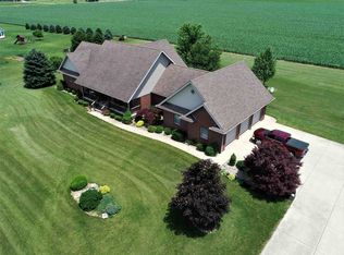 6711 S Julie Ct, Oxford, IN 47971
