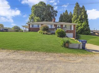 602 Circle Dr, Rochester, PA 15074