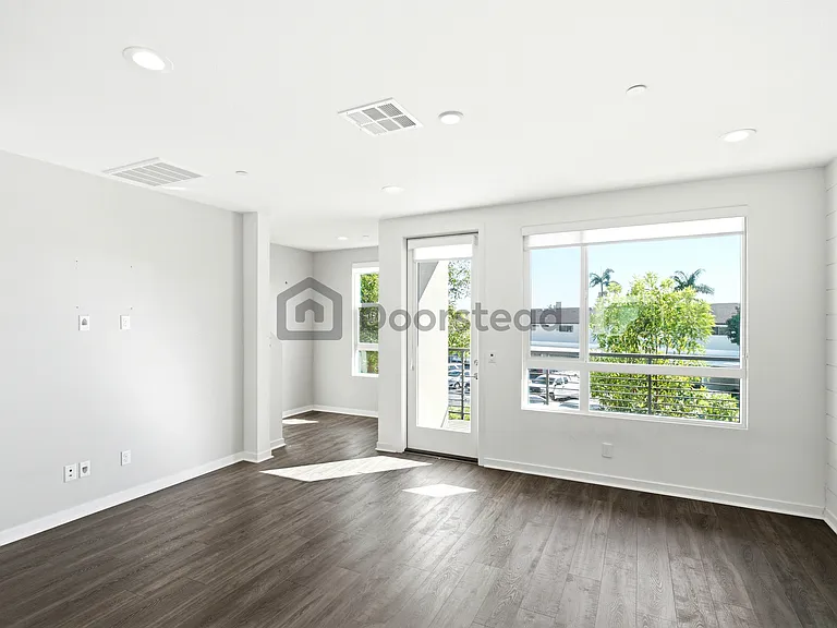 2888 N Glassell St — Photo 7