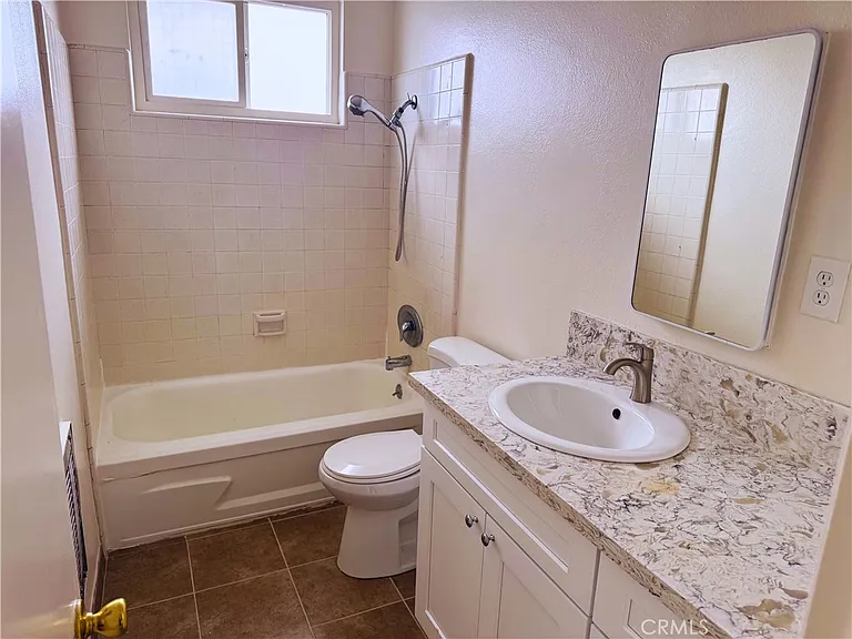 11118 Newville Ave #E — Photo 13