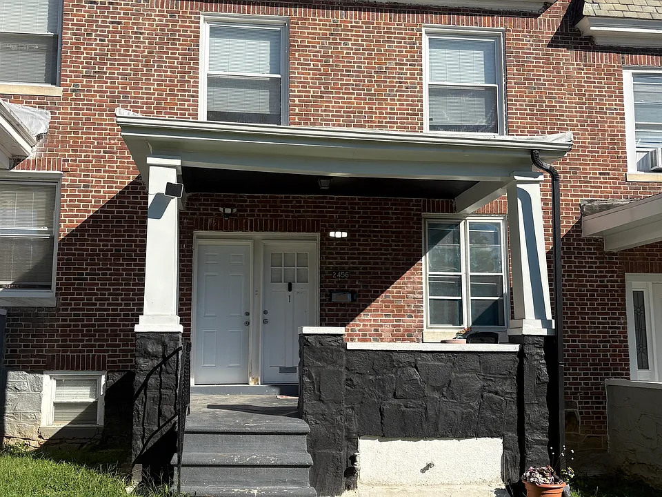 2456 Keyworth Ave