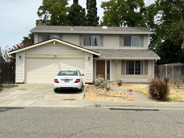 660 Berkshire Dr, Dixon, CA 95620