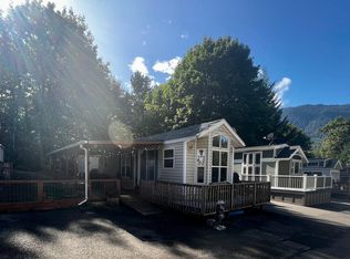 230 Jnell Ln, Port Angeles, WA 98363