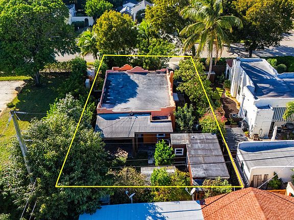 3rd image of 6704 Garden Avenue