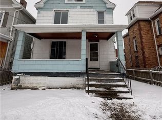 426 Wayne Ave, Ellwood City, PA 16117