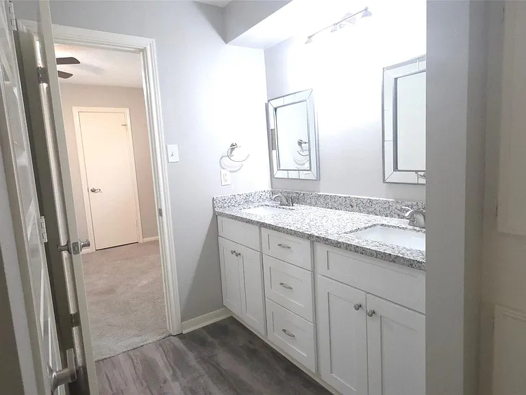 1119 Montour Dr — Photo 20