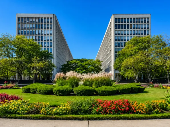 1451 E 55th St APT 723N, Chicago, IL 60615