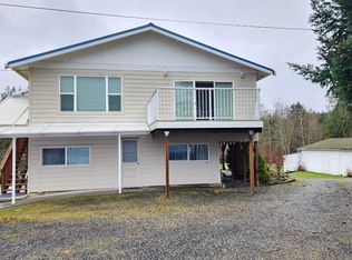 17812 Marine Dr #B, Stanwood, WA 98292