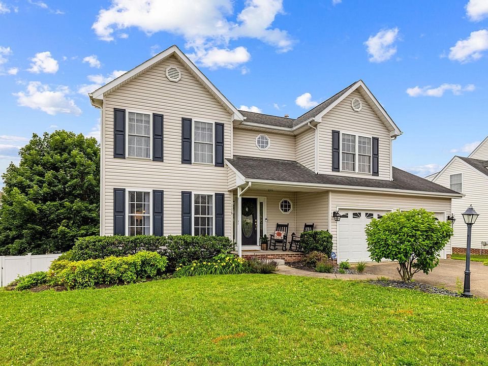 1st image of 116 McClure Way