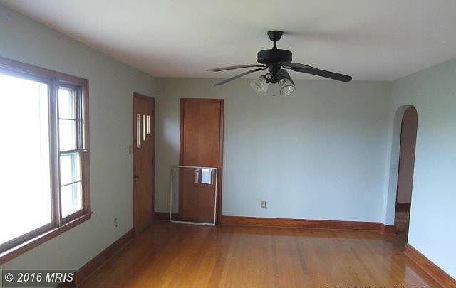 2nd image of 4911 Skinners Run Rd