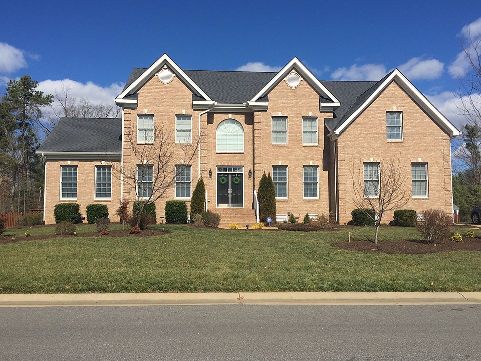 1st image of 3704 Heverley Dr