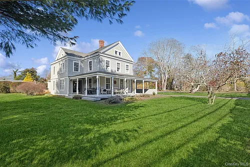 718 Montauk Hwy Photo 1
