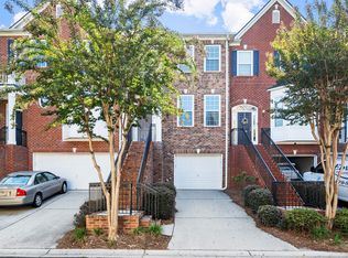 1708 Highlands Vw SE, Smyrna, GA 30082