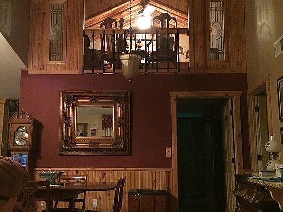 3rd image of 2706 Harbor Loop Dr
