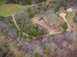 151 Windy Hl, Butler, TN 37640