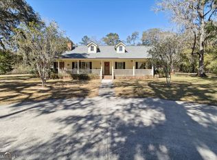 159 Pine Ridge Trl, Ellabell, GA 31308