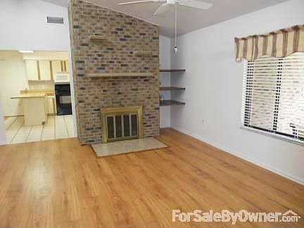 4th image of 1740 King Charles Dr