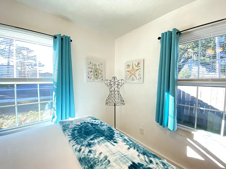 710 N S St — Photo 19