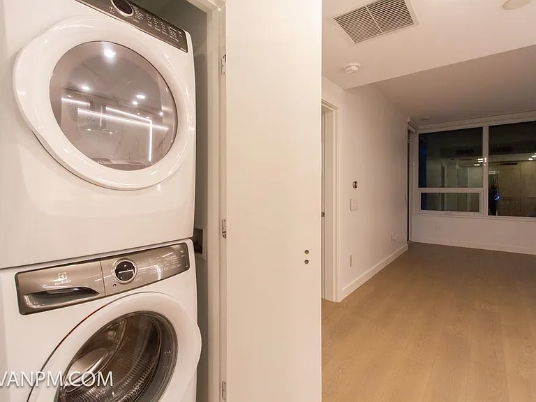 15165 Thrift Ave #202 — Photo 13