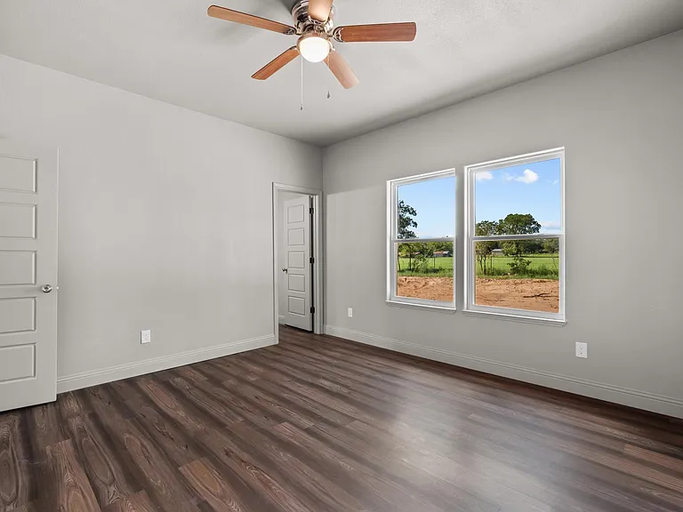 811 Tolar Hwy — Photo 6