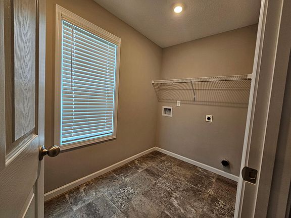 3rd image of 436 Kline Dr