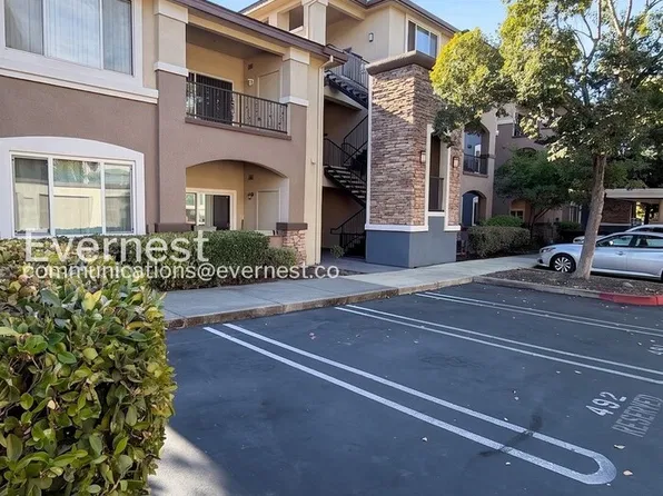 701 Gibson Dr, Roseville, CA