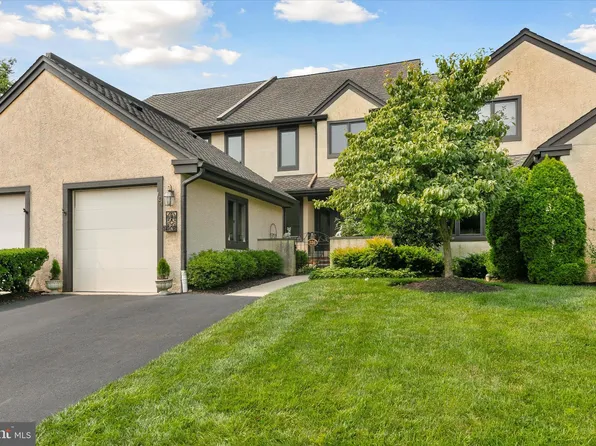 126 Splitrail Ln, Blue Bell, PA 19422