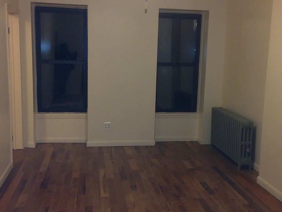 2nd image of 73 Downing St