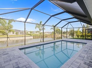 2933 SW 11th Place Cpe, Coral, FL 33914