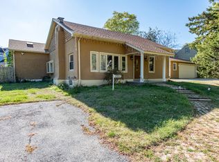 1700 Gideon Ave, Zion, IL 60099