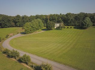 03 Clifton Rd, Slanesville, WV 25444