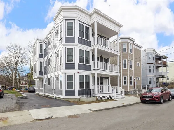 109 Ellington St #1, Dorchester, MA 02121