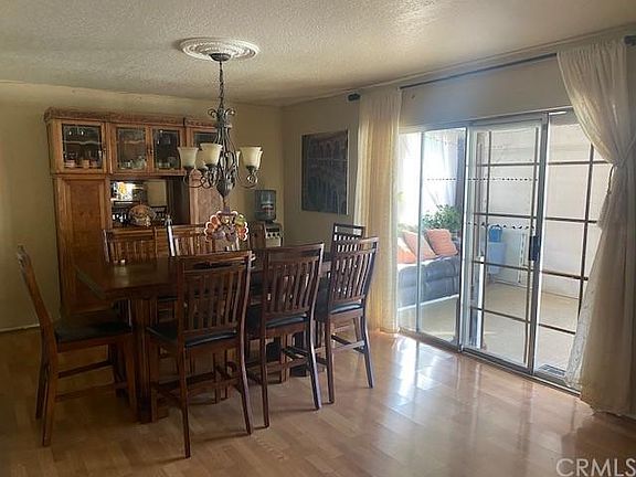 3rd image of 25689 Rosebay Ct