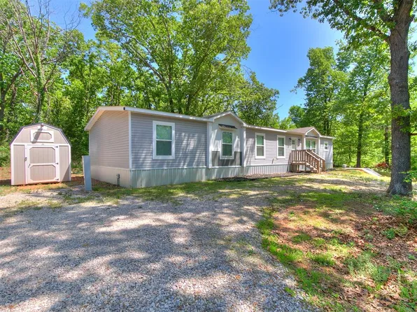 31170 Palimino Dr, Tecumseh, OK 74873