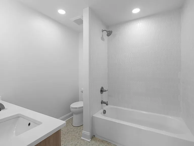 2828 Georgia Ave #A — Photo 16