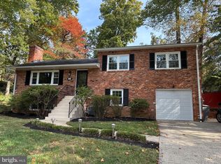 2339 Barbour Rd, Falls Church, VA 22043