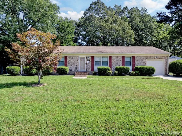 878 Elder Rd, Newport News, VA 23608