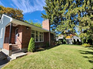 4 Juracka Pkwy, Schenectady, NY 12306