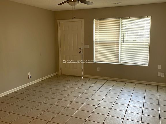 3rd image of 2829 Kensington Ave