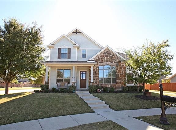 3rd image of 2714 Westpoint Dr