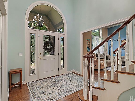 3rd image of 2708 Whiting Ct