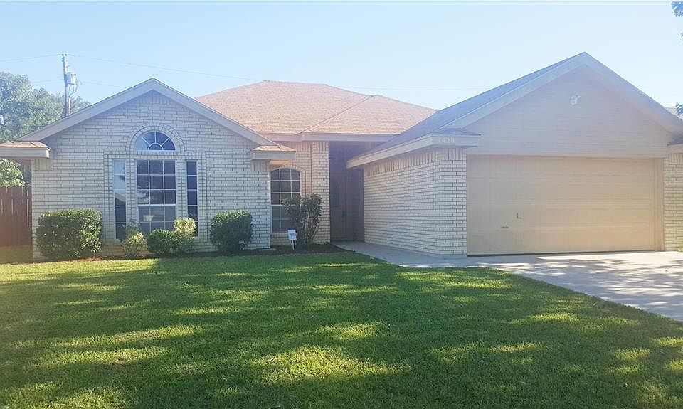 1st image of 4420 Brookdale Dr